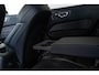 Volvo XC60 T6 Automaat Plug-in hybrid AWD Ultra Dark | Luchtvering | Bowers & Wilkins premium audio | 21'' Lichtmetalen velgen | 360° parkeercamera | Nappa lederen bekleding | Head-up display | Parkeerverwarming | BLIS | Adaptive cruise
