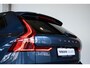 Volvo XC60 T6 Automaat Plug-in hybrid AWD Ultra Dark | Luchtvering | Bowers & Wilkins premium audio | 21'' Lichtmetalen velgen | 360° parkeercamera | Nappa lederen bekleding | Head-up display | Parkeerverwarming | BLIS | Adaptive cruise