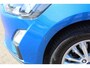 Ford Focus Wagon 1.0-125pk EcoBoost Mild-Hybrid Titanium. Mooie, ruime, luxe en comfortabele Ford Focus wagon. Volautm. airco dual, camera, stoel-, stuur- en voorraamverw., easy entry/easy go, cruise control, Isofix, side- en lane assist, parkeersensoren v+a, LM wielen etc.