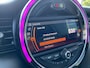 MINI Cooper 3-Deurs (f56) 1.5 136pk Automaat CooperSummer Red Edition | panoramadak, leder, verw. voorstoelen, navigatie, 17 inch velgen, parkeersensoren voor en achter,head up