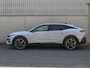 Peugeot 408 Hybrid e-DCS6 Allure | Camera pakket rondom | 19"velgen | Navigatie  | Elektrische stoelen met verwarming