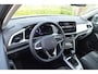 Volkswagen T-Roc 1.5 TSI Life Edition DSG automaat 3110 km!