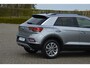 Volkswagen T-Roc 1.5 TSI Life Edition DSG automaat 3110 km!