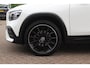 Mercedes-Benz GLB 200 Premium Plus 7p. / Panoramadak / Camera / 20'' / Sfeerverlichting / Navigatie / Dodehoek / DAB / Stoelverwarming / Cruise Control