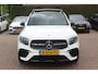 Mercedes-Benz GLB 200 Premium Plus 7p. / Panoramadak / Camera / 20'' / Sfeerverlichting / Navigatie / Dodehoek / DAB / Stoelverwarming / Cruise Control