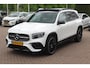Mercedes-Benz GLB 200 Premium Plus 7p. / Panoramadak / Camera / 20'' / Sfeerverlichting / Navigatie / Dodehoek / DAB / Stoelverwarming / Cruise Control
