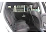 Mercedes-Benz GLB 200 Premium Plus 7p. / Panoramadak / Camera / 20'' / Sfeerverlichting / Navigatie / Dodehoek / DAB / Stoelverwarming / Cruise Control