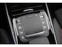 Mercedes-Benz GLB 200 Premium Plus 7p. / Panoramadak / Camera / 20'' / Sfeerverlichting / Navigatie / Dodehoek / DAB / Stoelverwarming / Cruise Control
