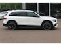 Mercedes-Benz GLB 200 Premium Plus 7p. / Panoramadak / Camera / 20'' / Sfeerverlichting / Navigatie / Dodehoek / DAB / Stoelverwarming / Cruise Control