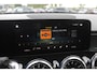 Mercedes-Benz GLB 200 Premium Plus 7p. / Panoramadak / Camera / 20'' / Sfeerverlichting / Navigatie / Dodehoek / DAB / Stoelverwarming / Cruise Control