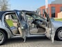 Lincoln Town Car 