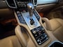 Porsche Cayenne 3.0 D Platinum Edition / Pano / Airsusp / Carplay / Full Option / Full Service ..