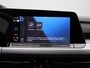 Volkswagen Golf 1.0 eTSI Life Business led matrix (iq.light) | 17 inch lichtmetaal | Navigatie | Stoelverwarming |