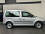 Volkswagen Caddy 2.0 SDI Turijn 5p. Rolstoelauto. APK 03-2026!