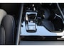 Volvo XC40 B4 211PK Automaat Plus Dark Adaptieve Cruise Control / Semi elektrisch wegklapbare trekhaak / Verwarmbare voorruit / Google Infotainment / Blis / Parkeersensoren voor en achter met parkeercamera