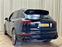 Porsche Cayenne S 4.2d *385PK/850NM* Soft Close / Sport Chrono / Panoramadak / Adaptive Cruise / BOSE / Stoel/Stuurverwarming / TV schermen / Keyless / Afn.Trekhaak / 21"LMV