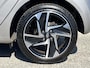 Hyundai i10 5drs 1.0 Premium 30th Anniversary edition | Navigatie | Adaptieve koplampen | Camera & Parkeerhulp | 16’’ lmv | donker getint glas |