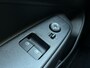 Hyundai i10 5drs 1.0 Premium 30th Anniversary edition | Navigatie | Adaptieve koplampen | Camera & Parkeerhulp | 16’’ lmv | donker getint glas |