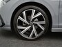 Volkswagen Golf 1.5 eTSI R-Line Business PANORAMADAK | R-LINE 2X | BLACK PAKKET | NAVIGATIE | APPLE CARPLAY | STOEL & STUURVERWARMING | ADAPTIEVE CRUISE | CAMERA | KEYLES ENTREE | IQ LIGHTS VOOR & ACHTER |