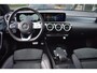 Mercedes-Benz A-klasse 180 AMG NIGHT | SFEERVERLICHTING | CAMERA | NAP | STOELVERWARMING | LED | DEALER ONDERHOUDEN
