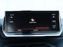 Peugeot 2008 1.2 130PK GT | AUTOMAAT | Camera | Navigatie | 17''LMV | Cruise Control | Climate Control | AppleCarPlay/AndroidAuto | TwoTone | Isofix | Privacy Glass |