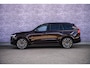 Volvo XC90 2.0 T8 Plug-in hybrid AWD Plus Dark | Trekhaak | Facelift | 22” | Black Pack | Head Up Display | 360 Camera | Donker Glas |