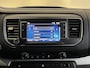 Toyota PROACE Electric Shuttle Long Extra Range Cool 75 kWh 9 pers. Navigatie Apple Carplay/Android Auto Parkeersensoren Cruise Control Lichtmetalen velgen Getinte ramen Airco