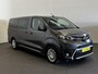 Toyota PROACE Electric Shuttle Long Extra Range Cool 75 kWh 9 pers. Navigatie Apple Carplay/Android Auto Parkeersensoren Cruise Control Lichtmetalen velgen Getinte ramen Airco