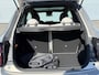Fiat 500e GIORGIO Armani Editie | 42 KWH | JBL Audio | Panoramadak | Cruise Control | Navigatie | Carplay | Camera | Parkeersensoren Voor + Achter