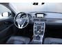 Volvo V70 T4 2.0 Polar+ | Xenon | Afn. Trekhaak | Orig. NL auto | Nav. | PDC V&A | Dealer onderhouden |