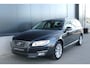 Volvo V70 T4 2.0 Polar+ | Xenon | Afn. Trekhaak | Orig. NL auto | Nav. | PDC V&A | Dealer onderhouden |
