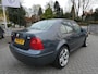 Volkswagen Bora 2.3 V5 Highline