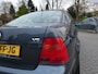 Volkswagen Bora 2.3 V5 Highline