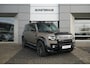 Land Rover Defender 110 2.0 P300e 110 X-Dynamic SE | Full Urban Pack | Schuif/Kantel Dak | Wide Track | Uniek |
