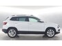 Skoda Karoq 1.5 TSI 150pk Automaat Business Edition / Panoramadak / Trekhaak / Canton Sound