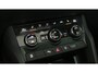 Skoda Karoq 1.5 TSI 150pk Automaat Business Edition / Panoramadak / Trekhaak / Canton Sound