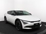 Kia EV6 Light Edition 63 kWh - €2.000 inruilpremie - Navigatie - Adaptive cruise control - Stoel/stuur verwarming - Apple Carplay/Android Auto - Climate Control - Achteruitrij camera - Fabrieksgarantie tot 04-2032