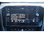 Volkswagen Passat Variant 1.5 TSI 150pk DSG Business | Trekhaak | Navigatie | Achteruitrijcamera