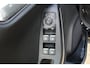 Ford Puma 1.0-125pk EcoBoost Hybrid ST-Line. April 2024 ! Slechts 7.400km ! Autm. airco, navigatie, telefoonvoorb., camera, pdc v+a, parkeerassistent, LED verl., metallic lak, LM wielen, stoel-, stuur- en voorraamverw., lane- en sideassist, adapt. cruise cntrl etc