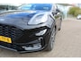 Ford Puma 1.0-125pk EcoBoost Hybrid ST-Line. April 2024 ! Slechts 7.400km ! Autm. airco, navigatie, telefoonvoorb., camera, pdc v+a, parkeerassistent, LED verl., metallic lak, LM wielen, stoel-, stuur- en voorraamverw., lane- en sideassist, adapt. cruise cntrl etc