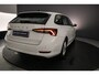 Skoda Octavia Combi Business Edition 1.0 TSI 110pk Cruise control, Navigatie, Elektrische achterklep, Parkeersensoren, Airco, DAB, Radio, App connect, LED koplampen