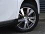 Peugeot 2008 Allure 1.2 PureTech 110pk PANO-DAK | CRUISE | NAVI | 16''LM | USB | PARK ASSIST | DRIVE MODE