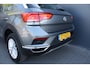 Volkswagen T-Roc 1.5 TSI Style AUTOMAAT - NAVIGATIE - CLIMATE CONTROL