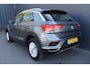 Volkswagen T-Roc 1.5 TSI Style AUTOMAAT - NAVIGATIE - CLIMATE CONTROL