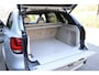 BMW X5 xDrive50i High Executive M Sportpakket, Panoramadak elektrisch, Head-Up Display, Elektrische trekhaak, Navigatiesysteem Professional, Comforttelefonie met uitg. smartphone,  Stoelverwarming bestuurder/passagier, Stoelverwarming achter, Achteruitrijcamera.