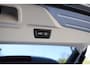 BMW X5 xDrive50i High Executive M Sportpakket, Panoramadak elektrisch, Head-Up Display, Elektrische trekhaak, Navigatiesysteem Professional, Comforttelefonie met uitg. smartphone,  Stoelverwarming bestuurder/passagier, Stoelverwarming achter, Achteruitrijcamera.