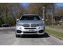 BMW X5 xDrive50i High Executive M Sportpakket, Panoramadak elektrisch, Head-Up Display, Elektrische trekhaak, Navigatiesysteem Professional, Comforttelefonie met uitg. smartphone,  Stoelverwarming bestuurder/passagier, Stoelverwarming achter, Achteruitrijcamera.