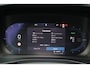 Volvo C40 Recharge Twin Ultimate 82 kWh - Panoramadak - IntelliSafe Assist & Surround - 360º Camera - Verwarmde voorstoelen & stuur - Parkeersensoren voor & achter - Elektr. bedienb. voorstoelen met geheugen links - Draadloze tel. lader - Warmtepomp - Extra getint glas - Elektr. inklapbare trekhaak - 20' LMV