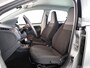 Volkswagen Up! 1.0 65 pk | Verlengde garantie | Navigatie via App | Autom. airco | Cruise control | Parkeersensoren achter | Achteruitrijcamera |