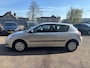 Toyota Corolla 1.6 VVT-i L.Terra | AUTOM | AIRCO | PDC STUURBEKRACHTING